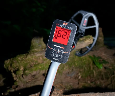 Tekirdağ Minelab Vanquish 340 - Aydınlatmalı kullanım