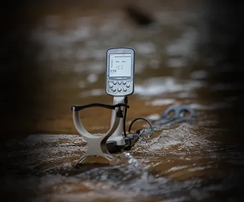 Tekirdağ Minelab X-Terra Elite - Su geçirmez gövde